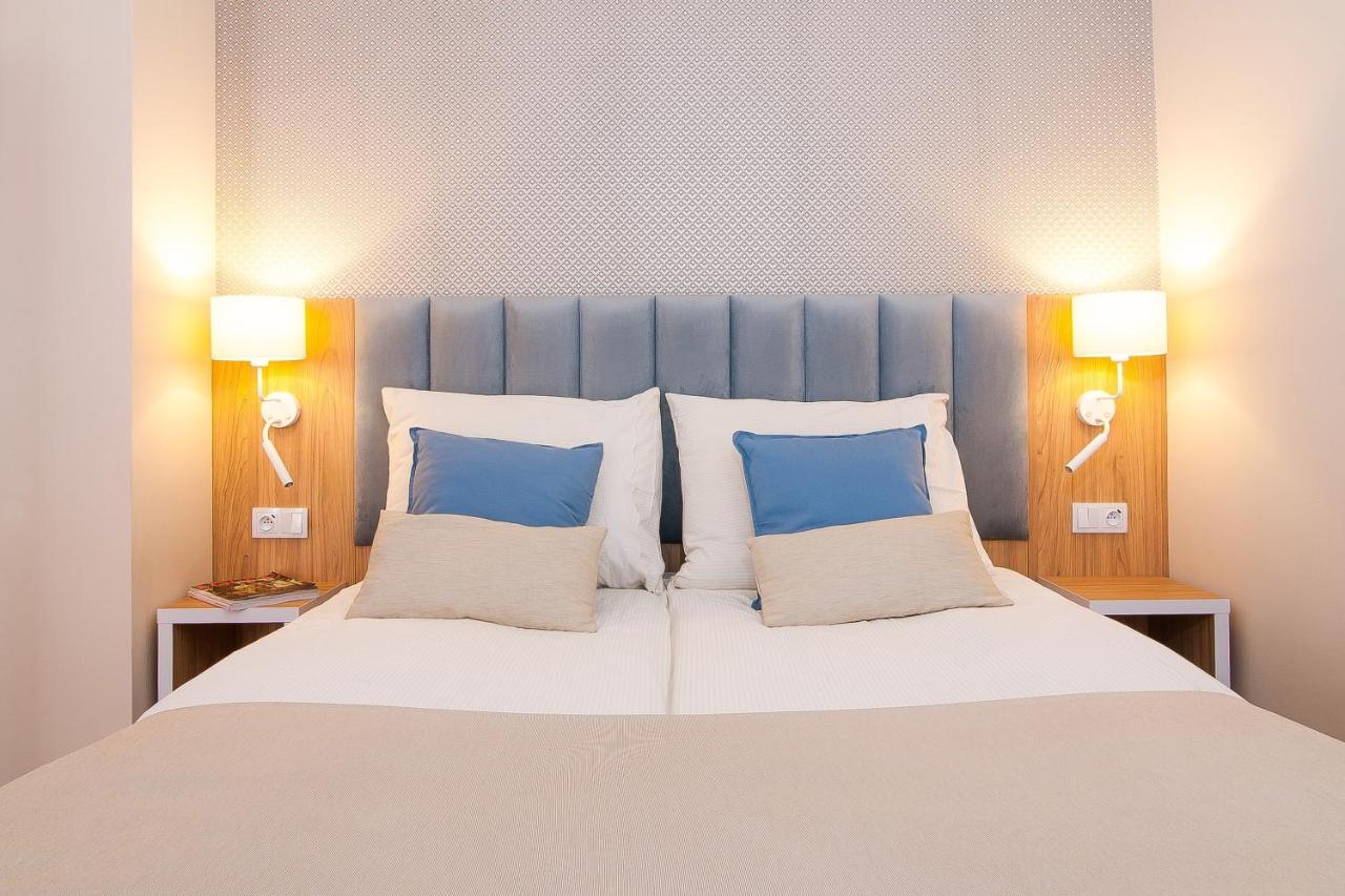 Hotel Awo Гнезно Номер фото