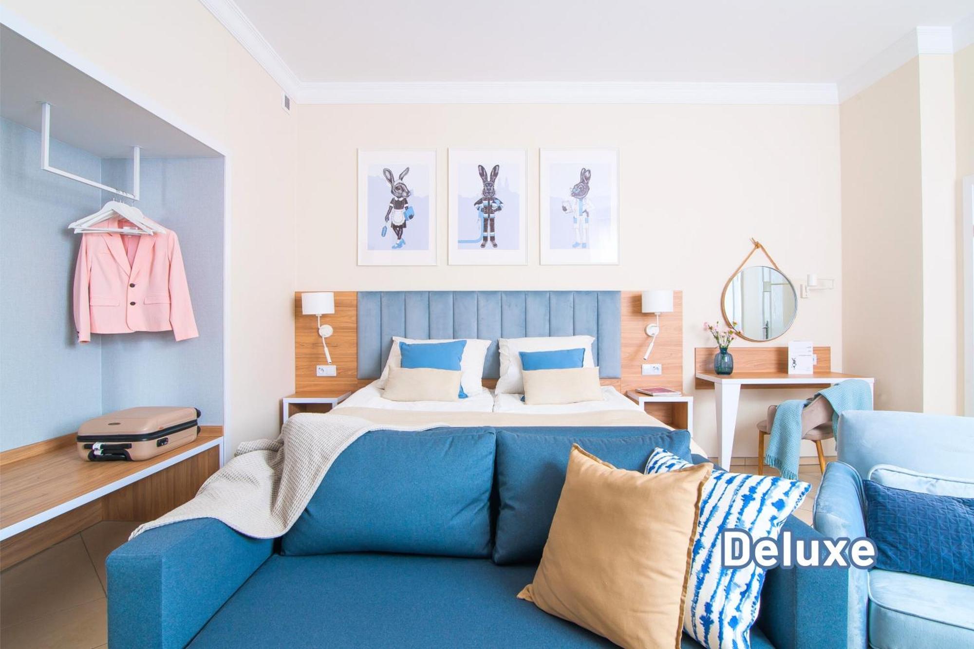 Hotel Awo Гнезно Екстер'єр фото