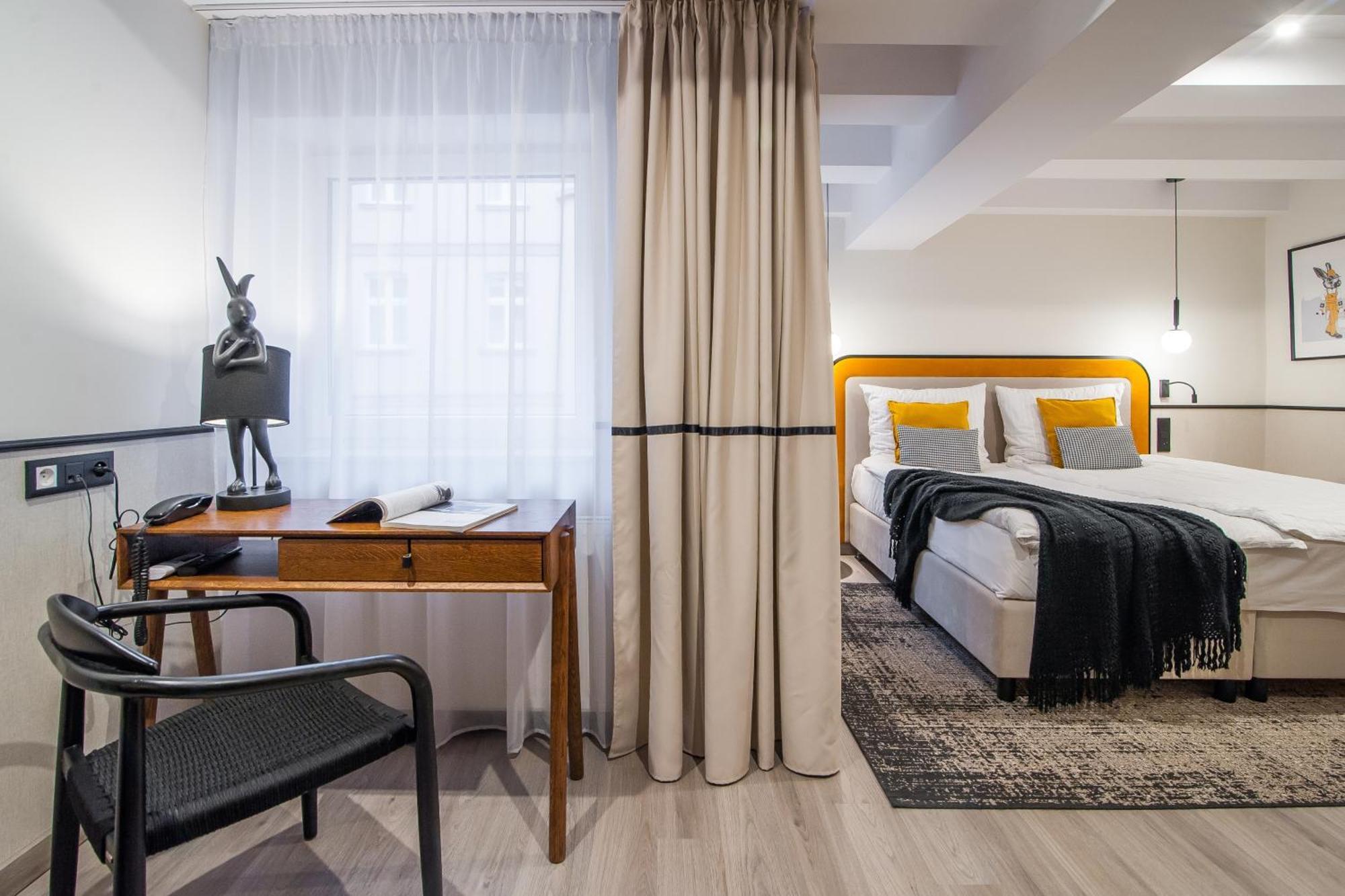 Hotel Awo Гнезно Номер фото